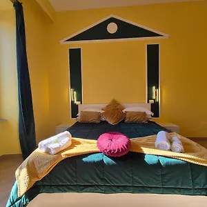 Residenze Serventi Longhi Guest house
