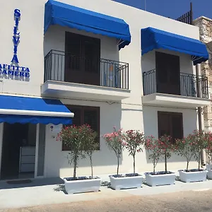 https://silvia-affittacamere.sicilyhotelsitaly.net